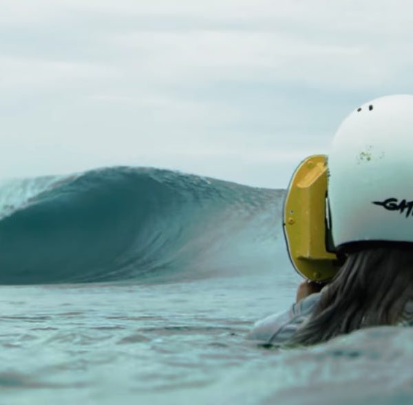 amber-mozo-surf-photo-pipeline