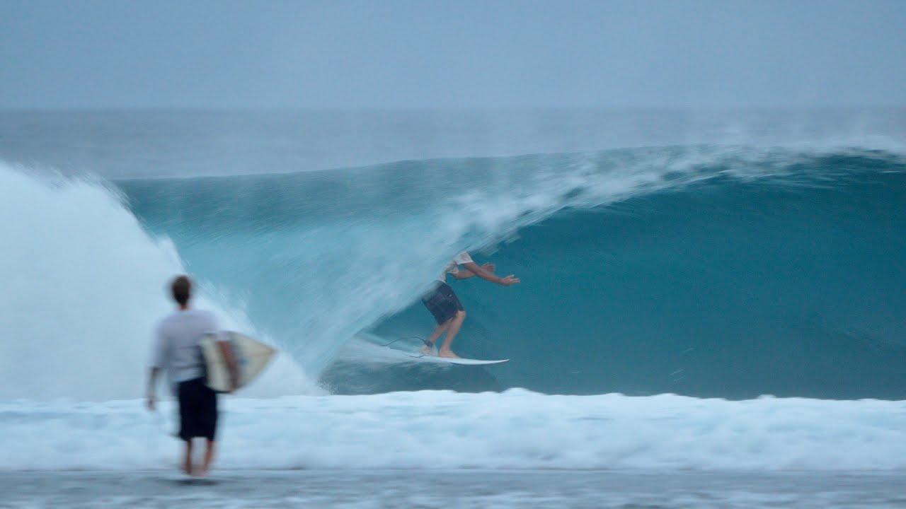 clay-marzo-mason-ho-desert-point-indonesia-surfing-margruesa