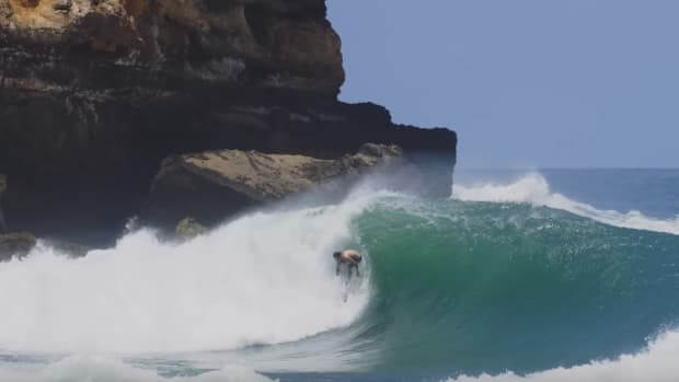 mikey-wright-rolo-montes-indonesia-margruesa-surf
