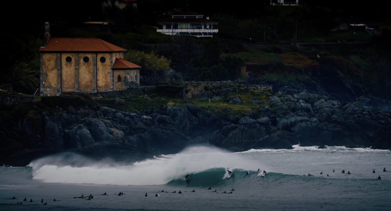 antonio-bretones-margruesa-mundaka-surf